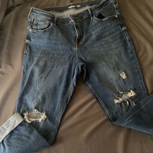 Old Navy Rockstar Super Skinny Jeans